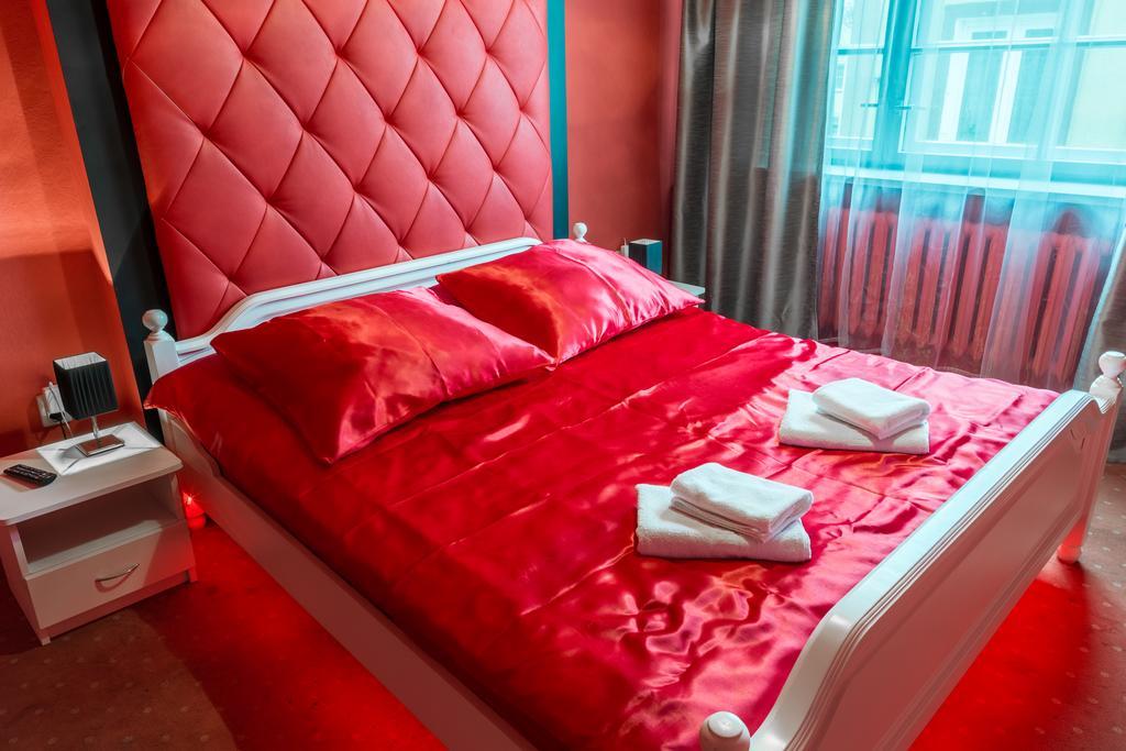 Hotel Astra 巴尔托希采 外观 照片